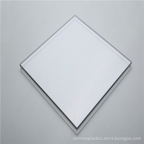 Strong fire-retardant transparent polycarbonate sheet